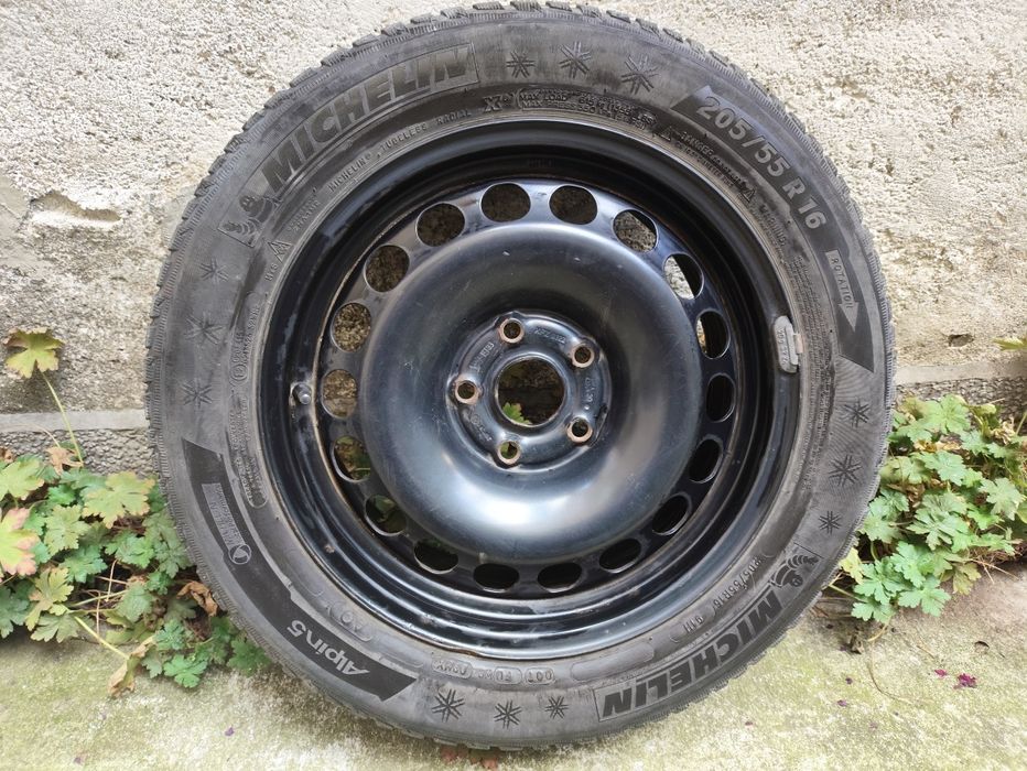 Желязна джанта 16 с гума Michelin