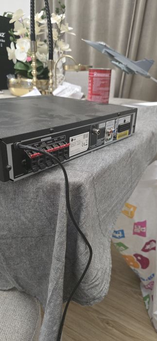 Домашно кино LG HT202SF-CU