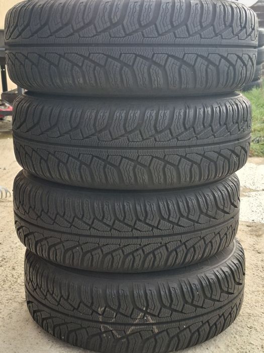 Set 4 jante r16  cu anvelope de iarna 5x114,3 205 60 16