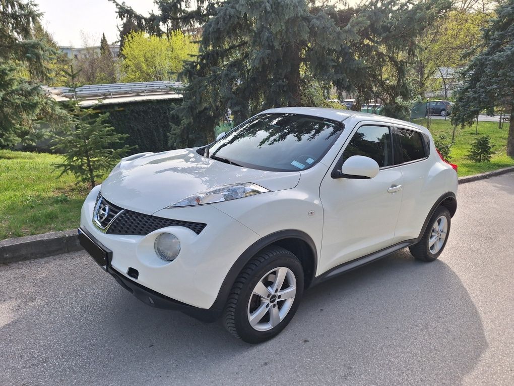 Nissan Juke 1.6 Бенз Автомат