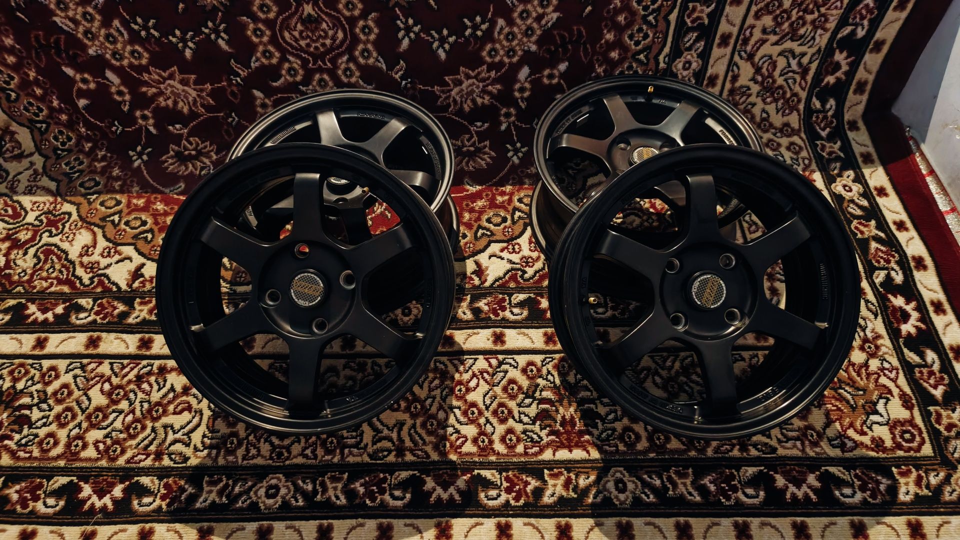 R15 4-114  VOLK RACING reys