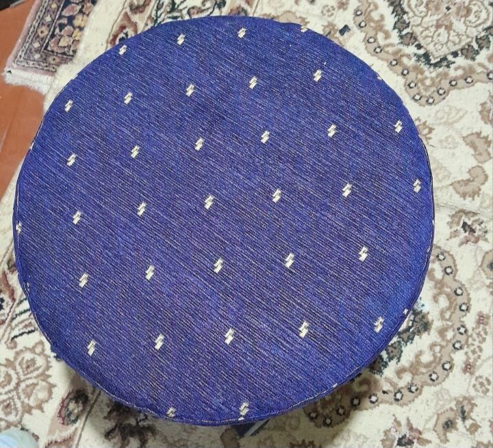 Пуфик на калесиках