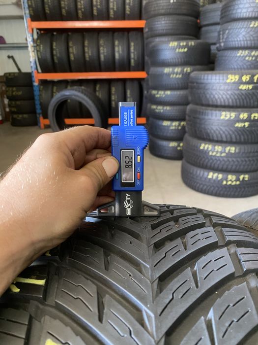 Anvelope All Season 235/50/19 Nokian Seasonproof SUV 235 50 19 R19