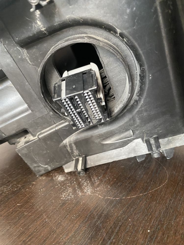 Far stanga led Bmw F20 LCI