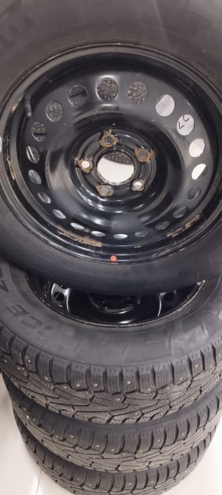 Продам зимние колёса в сборе R16 5/114.3