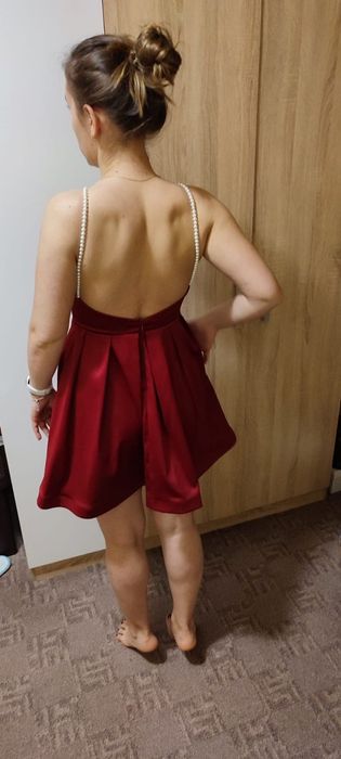 Rochie scurta vișinie