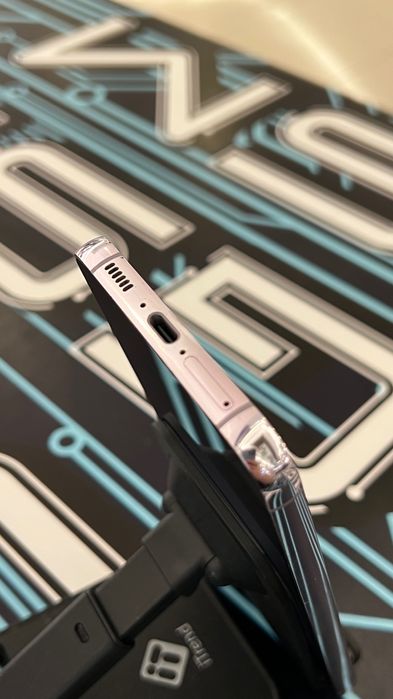 Samsung Galaxy S23 Plus - 512GB - Roz - Stare foarte buna