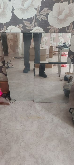 Отдам бесплатно зеркала.