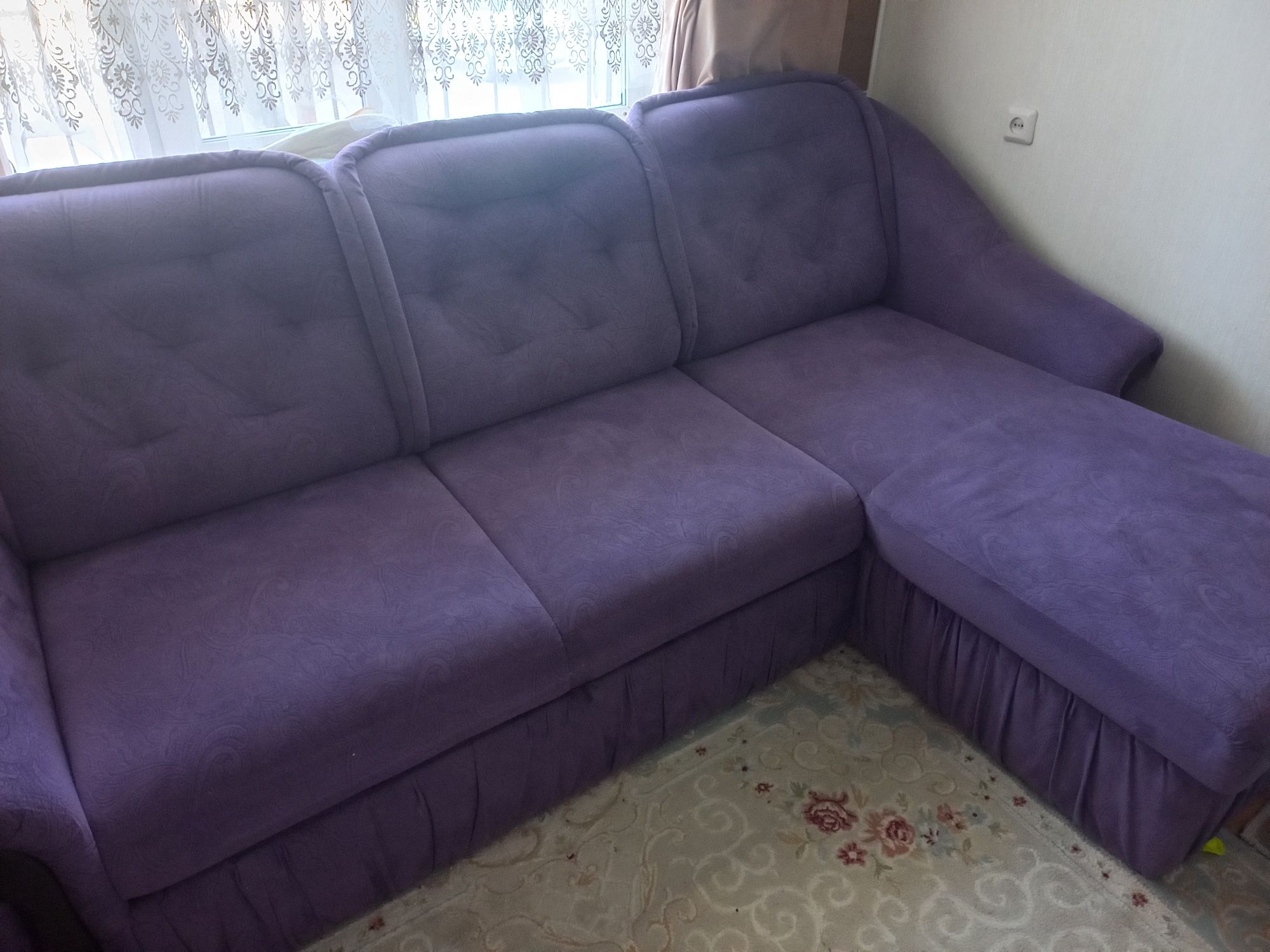 Продам угловой диван