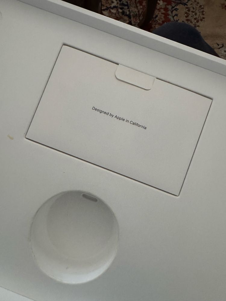 Macbook Air M1 chip 13-inch-256GB SSD 8GB unified memory