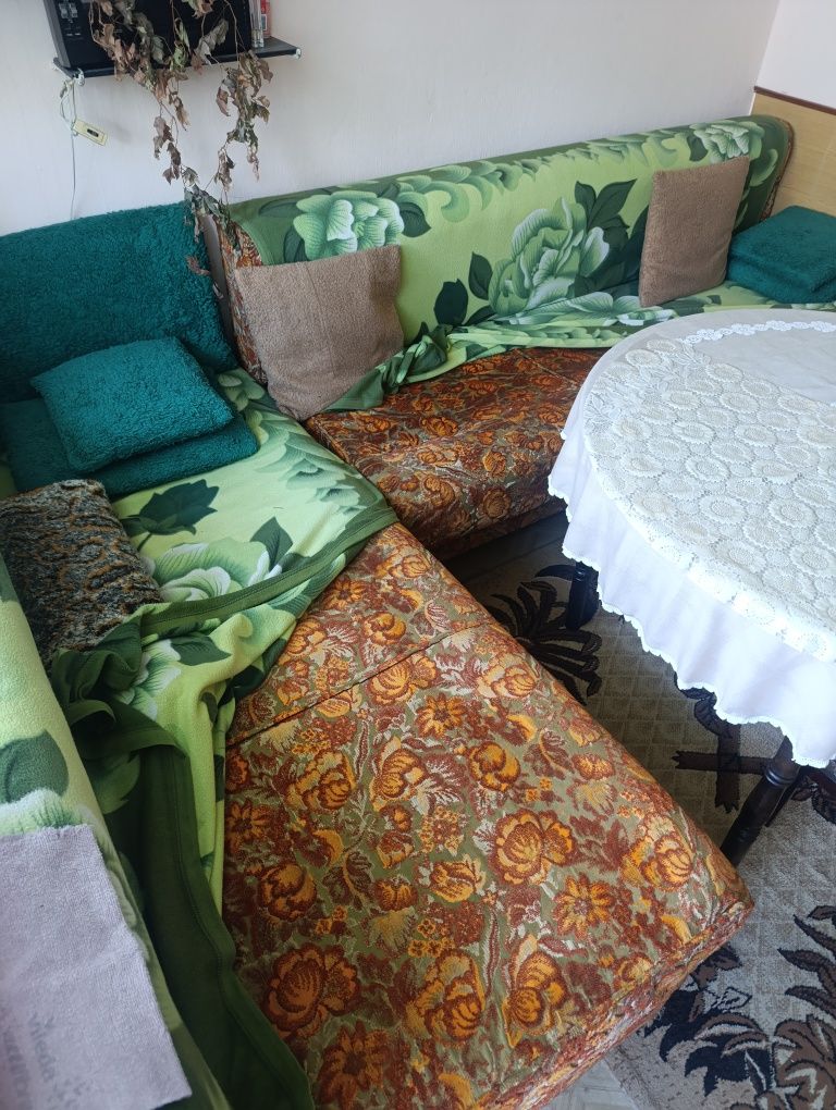 Безплатно дивани