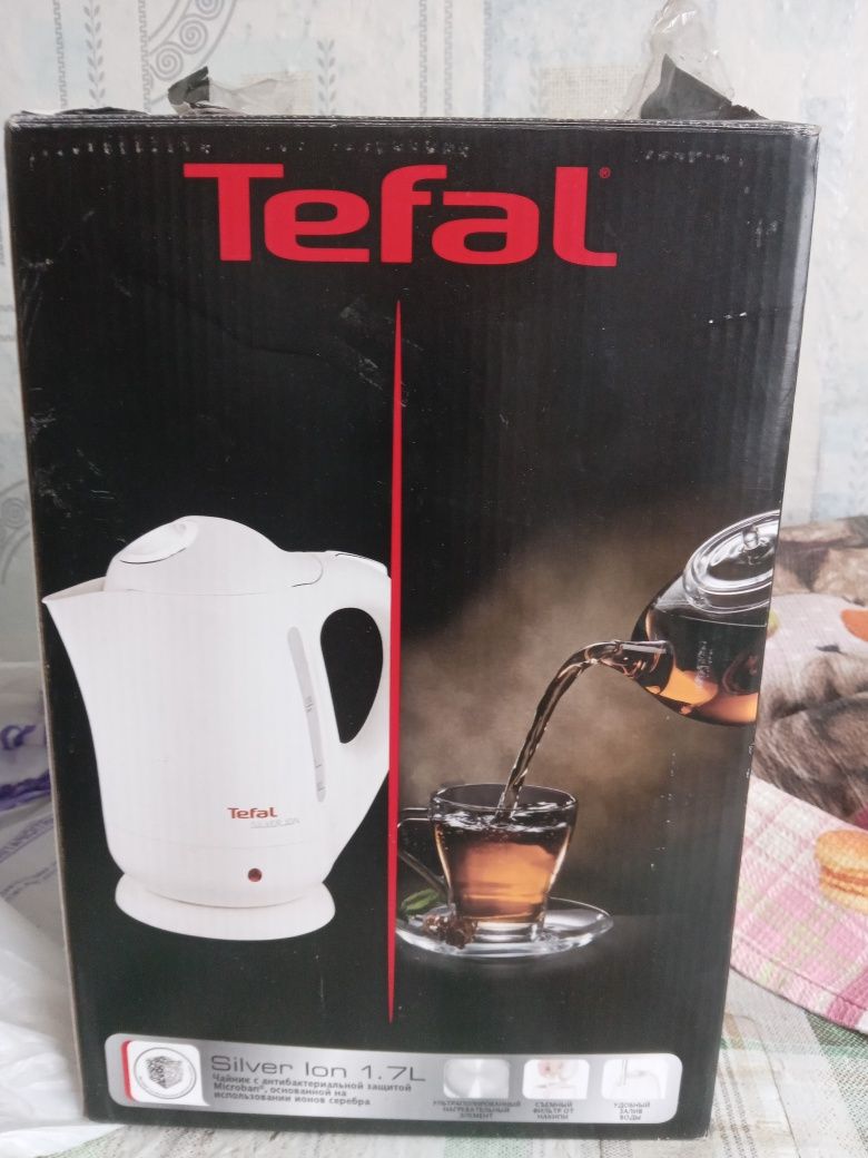 Продаётся чайник новый Tefal