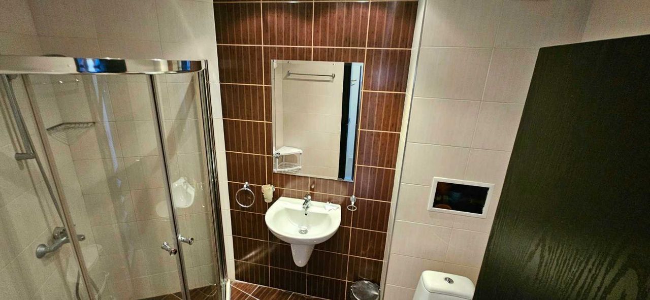 Дава се под наем Двустаен апартамент в Бургас, Сарафово - 65 кв.м за 325 € - Снимка #9