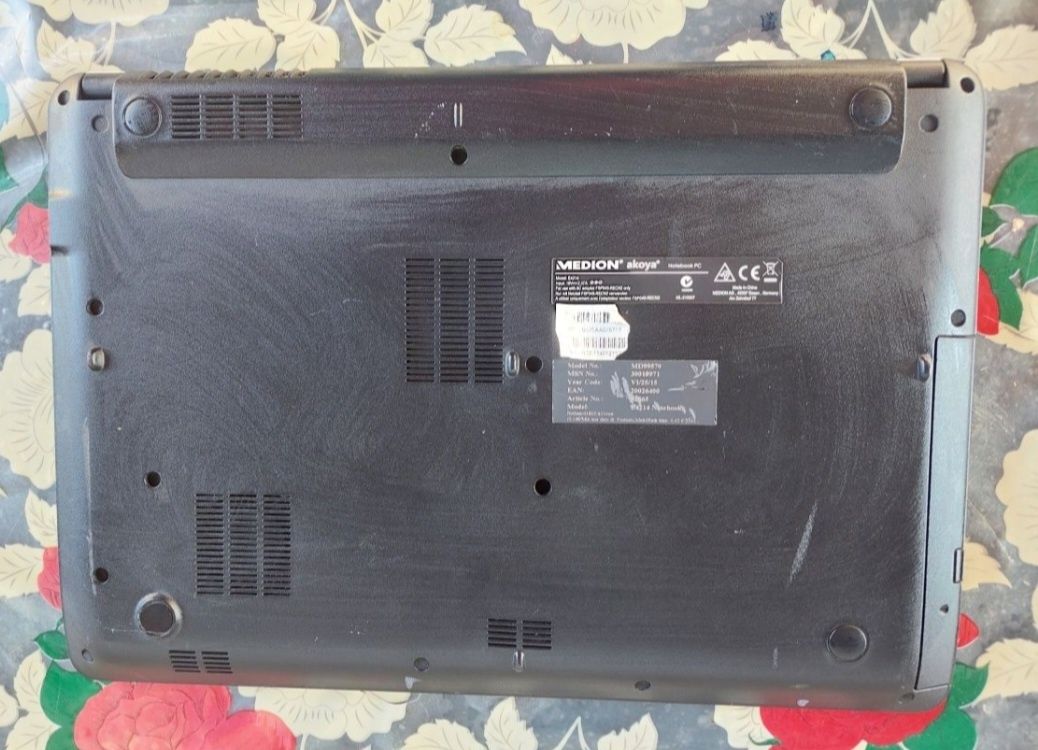 Laptop Medion Celeron Quad Core