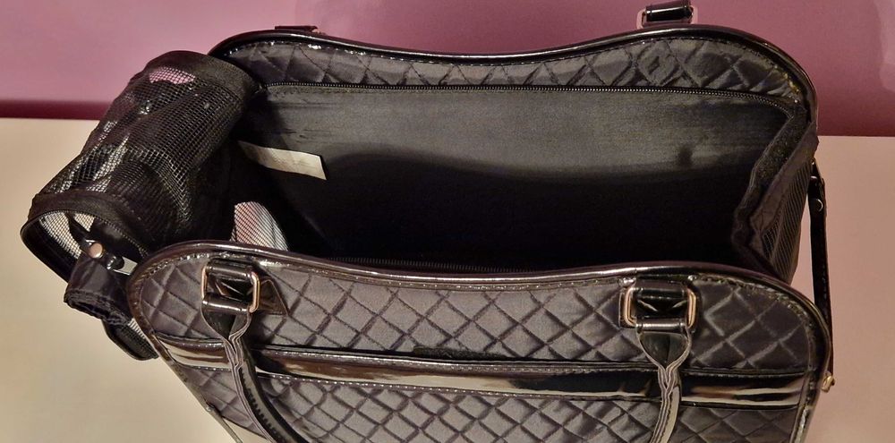 Луксозна чанта за куче