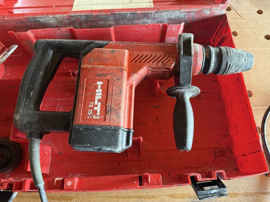 Hilti TE 35C комбиниран перфоратор и къртач.