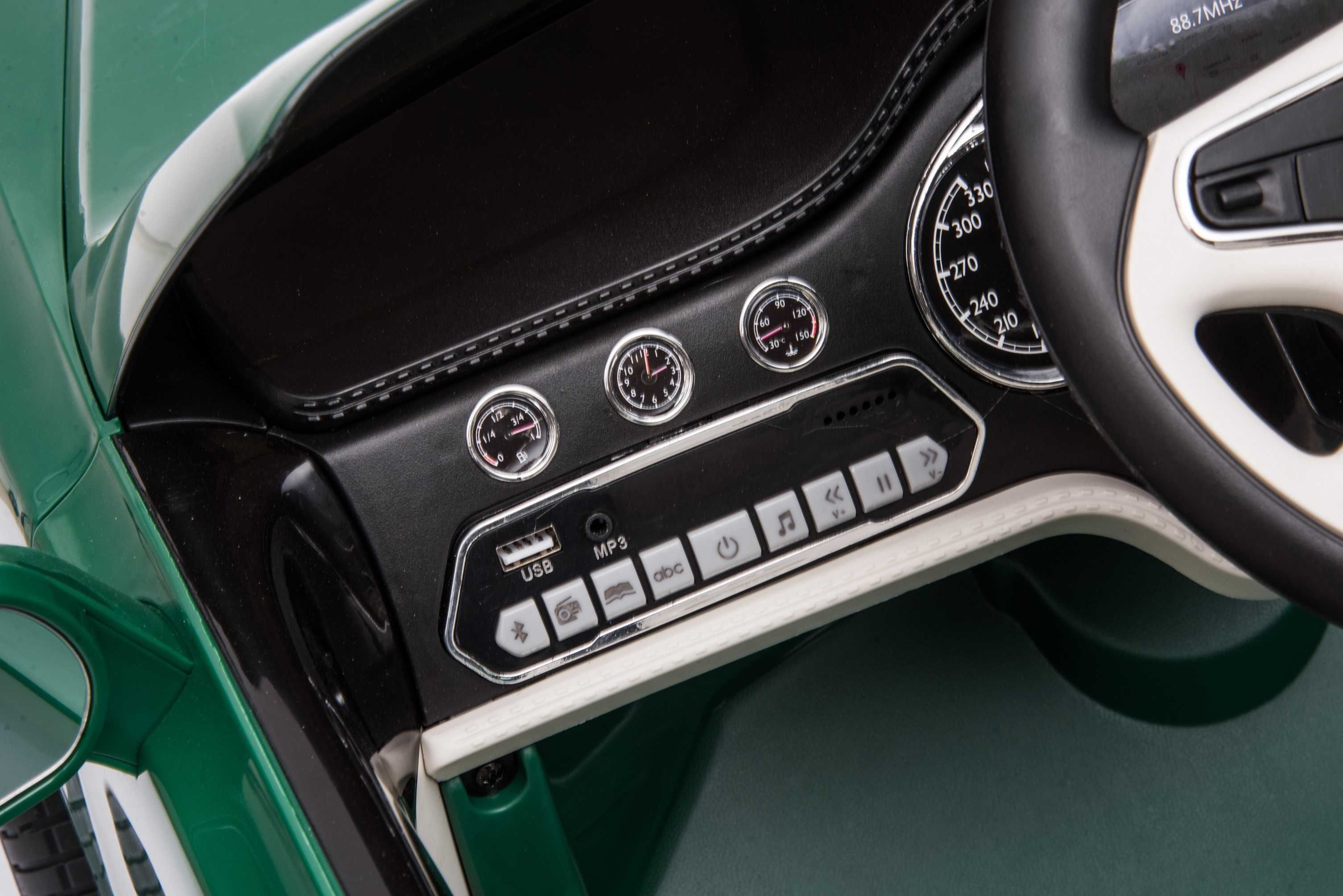 Masinuta electrica pentru copii Bentley Mulsanne 2x 45W 12V 7ah Green