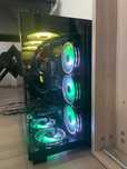 Full pc gaming setup cumparat acum 1.5 year