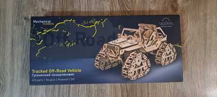 3D дървен пъзел, Ugears, Верижен високопроходим автомобил, 423 части