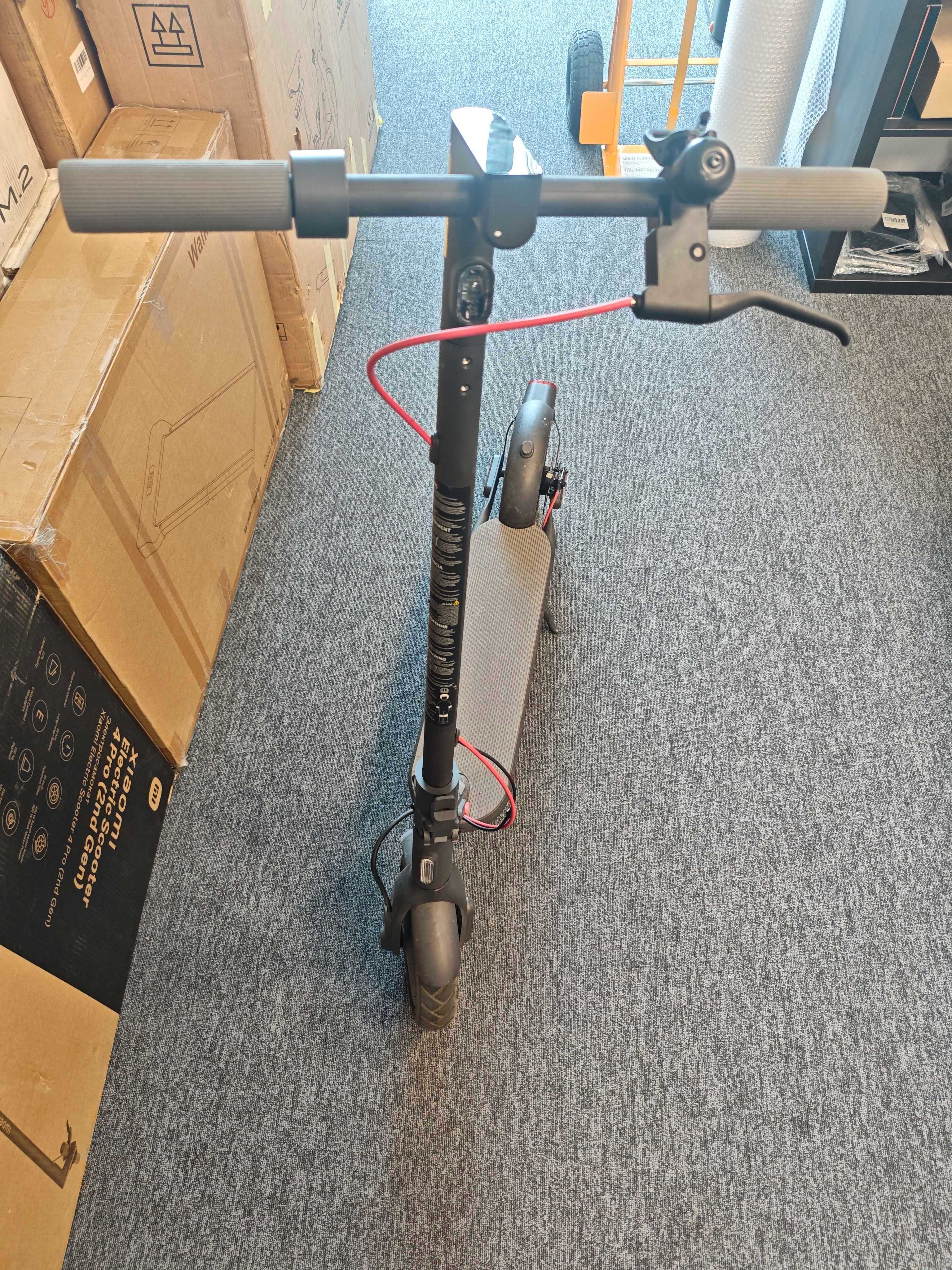 Xiaomi Mi Electric Scooter 4