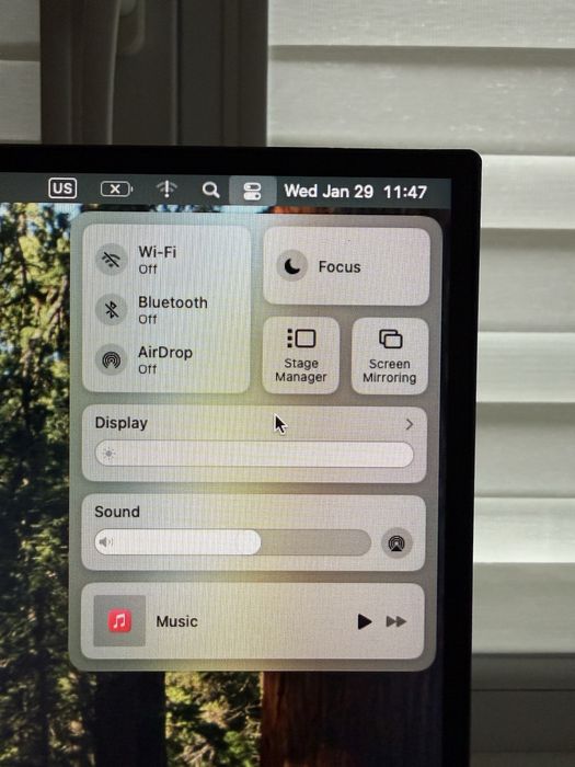 Apple Macbook PRO 13 M1 (за ремонт)