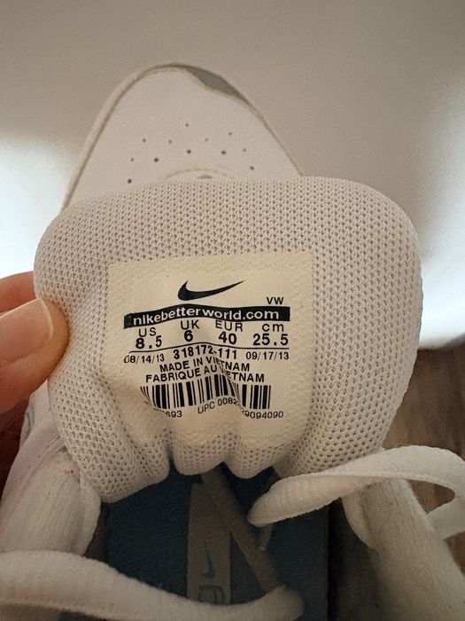 Дамски маратонки Nike