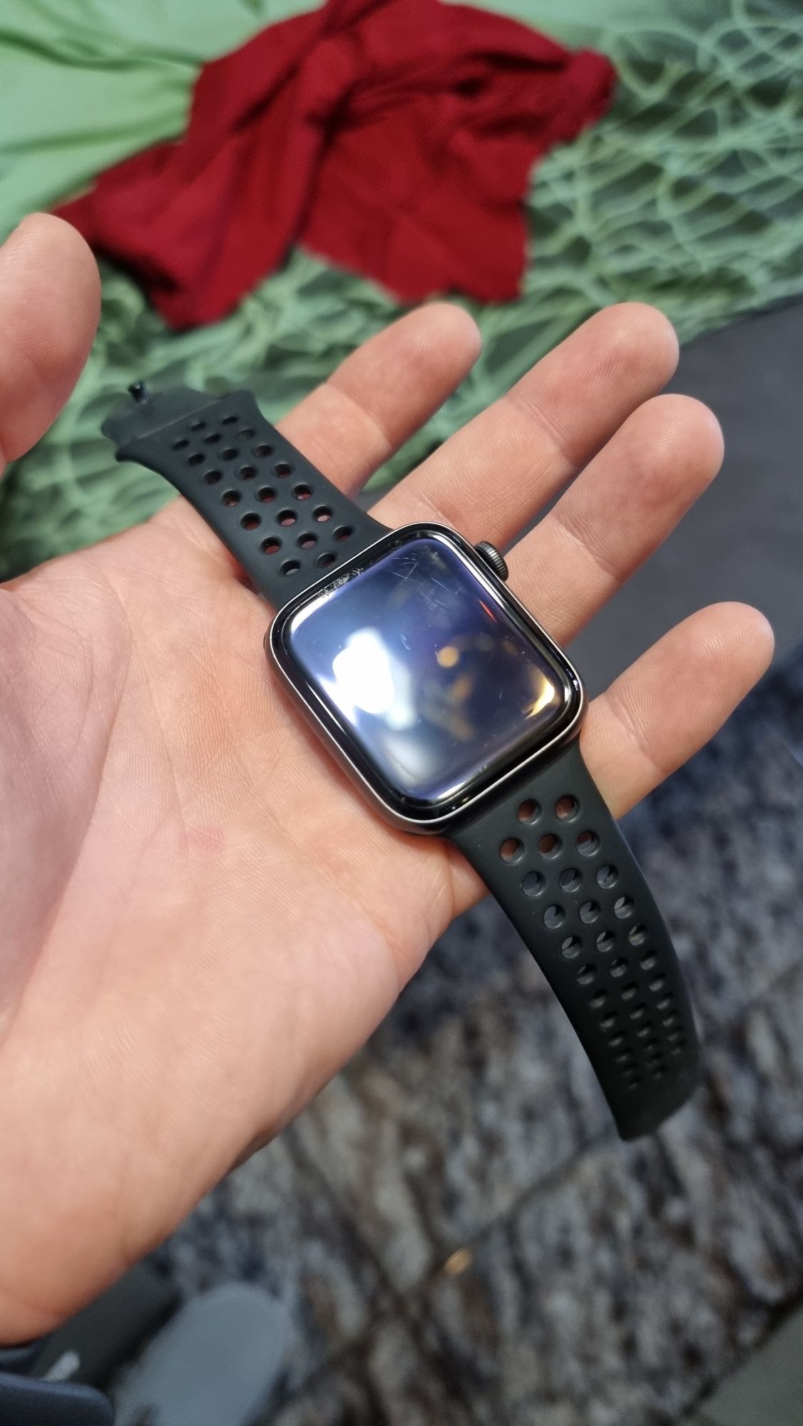 Apple Watch SE Nike Edition 44mm