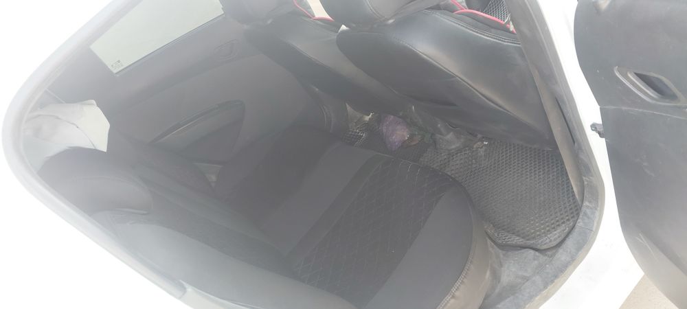 SPARK 2011 A/T srochna sotiladi
