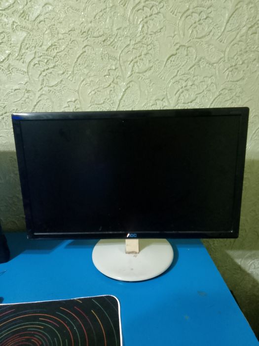 Монитор AOC за 13000 торг