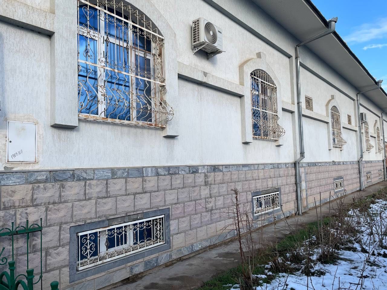 Продаю большой дом , 13 соток . Мирзо-Улугбекский район Дурмень. 3241