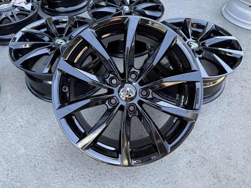 17цола Toyota 5x114.3 Тойота 5х114.3 4бр