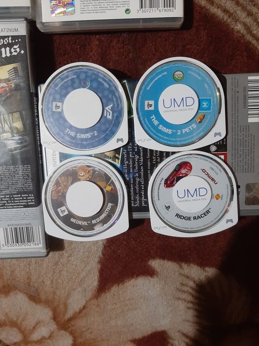 Vând psp 9 bucat la 250 lei in stare bună