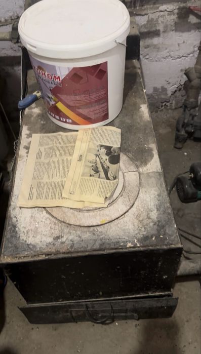 Печь твердотопливная,көмірмен жанатын печь стылады