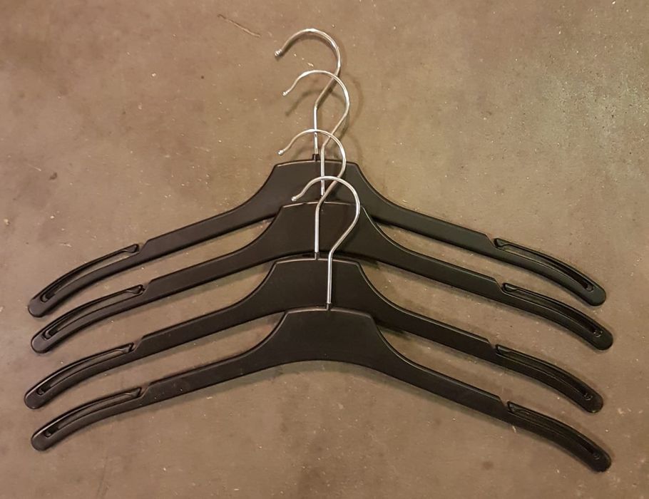 Umerase Adulti, pt Tricouri, Rochii, Fuste, Camasi, Bluz