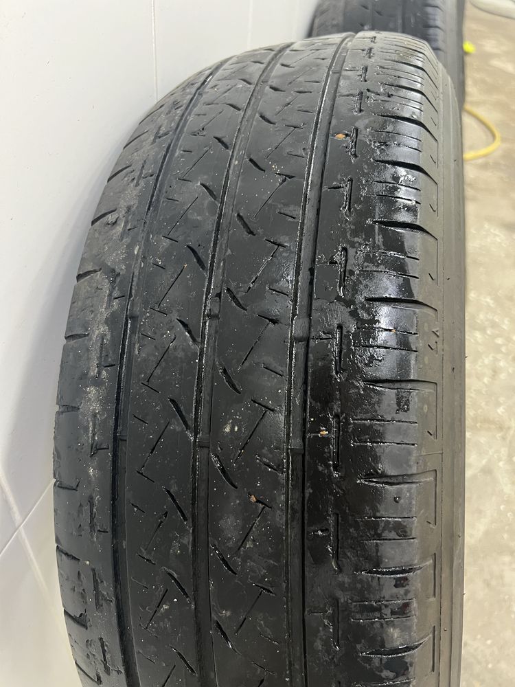 Комплект летних шин Bridgestone 235/65R16 5 шт.
