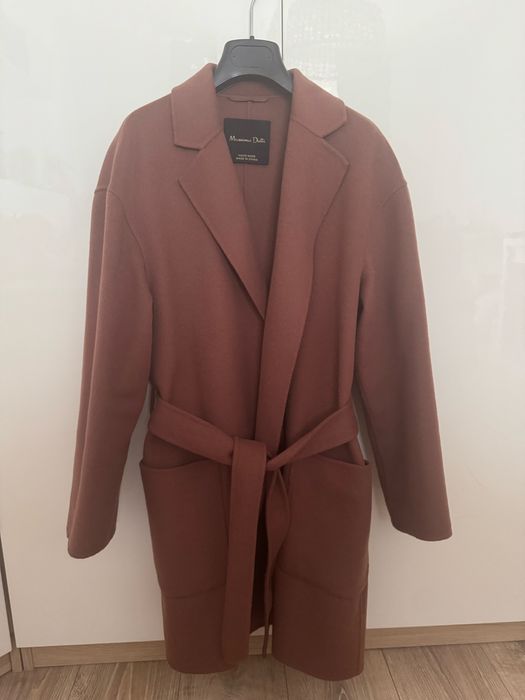 Вълнено палто Massimo Dutti