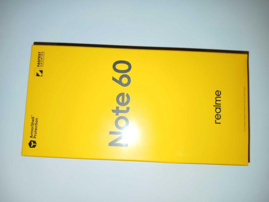 Чисто нов Realme Note 60