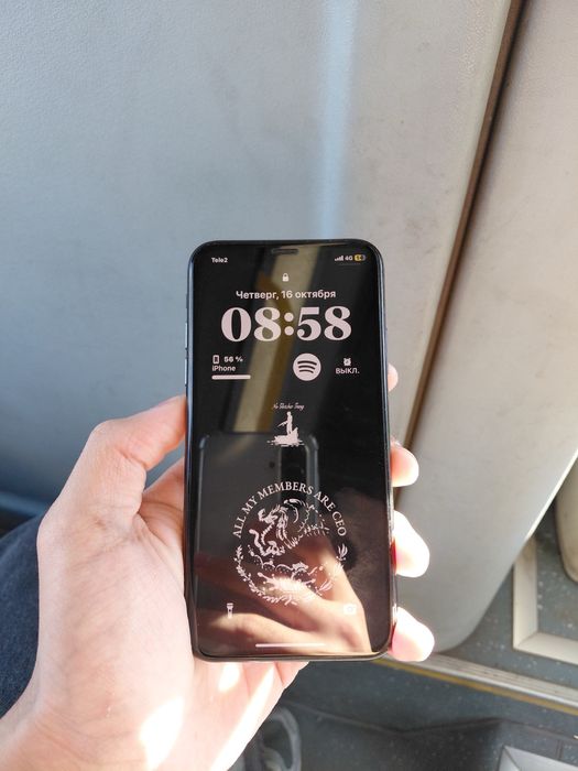 Айфон xs в отличном состоянии.