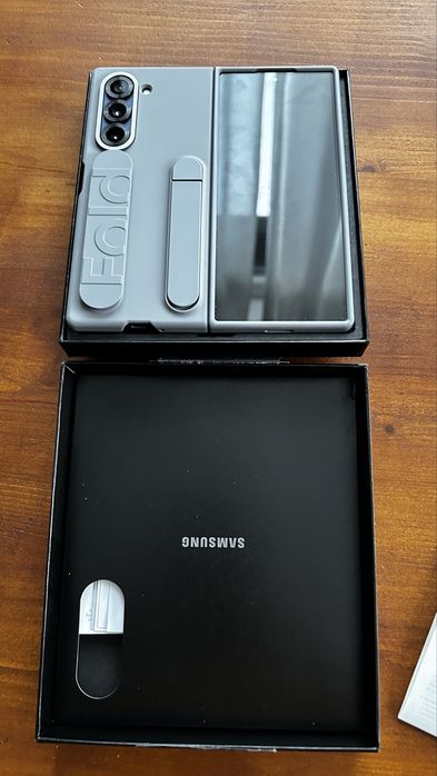 Samsung Galaxy  Z FOLD 6