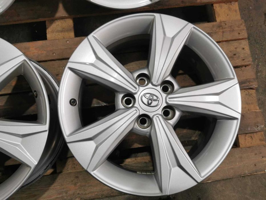 Jante Originale Toyota CHR / Rav 4 . R17