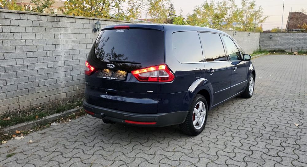 Ford Galaxy Ghia 7 locuri 2.0 TDCi An 2009