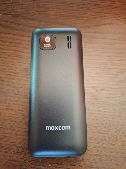 Telefon nou MaxCom Dualsim