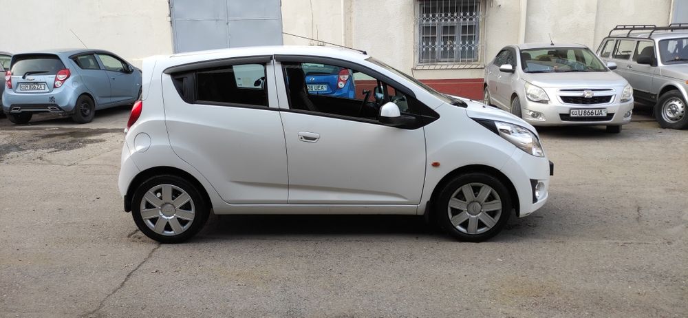 Spark Автомат 2011г