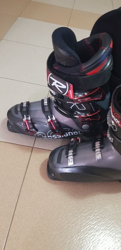 Ски екипировка ROSSIGNOL