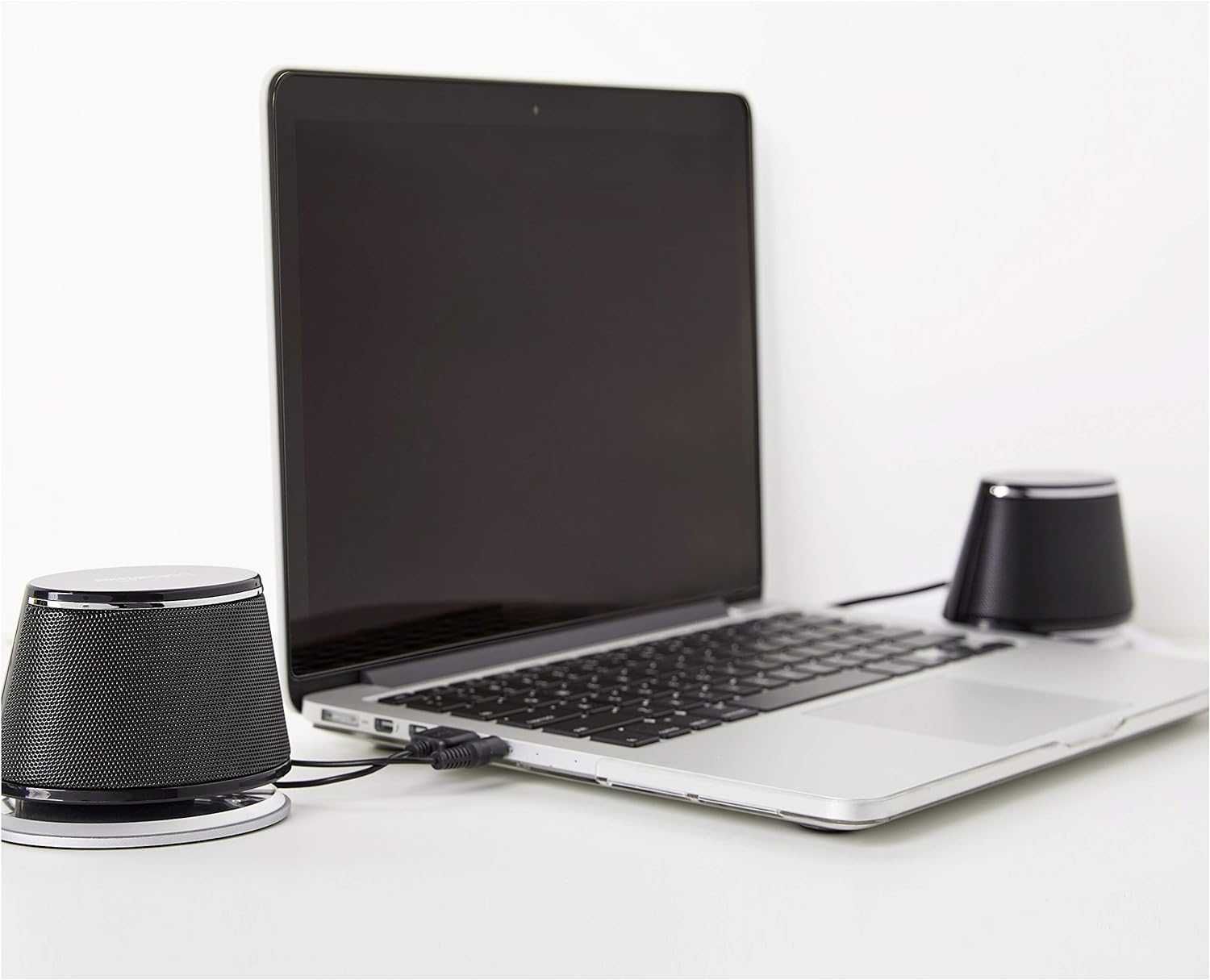 Amazon Basics Stereo 2.0 високоговорители за компютър или лаптоп