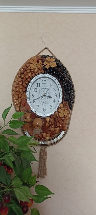 Продам настенные часы