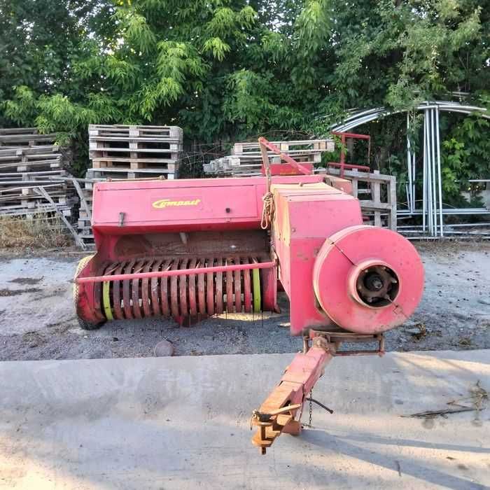 Presă  de balotat  dreptunghiulara  Bautz Compact