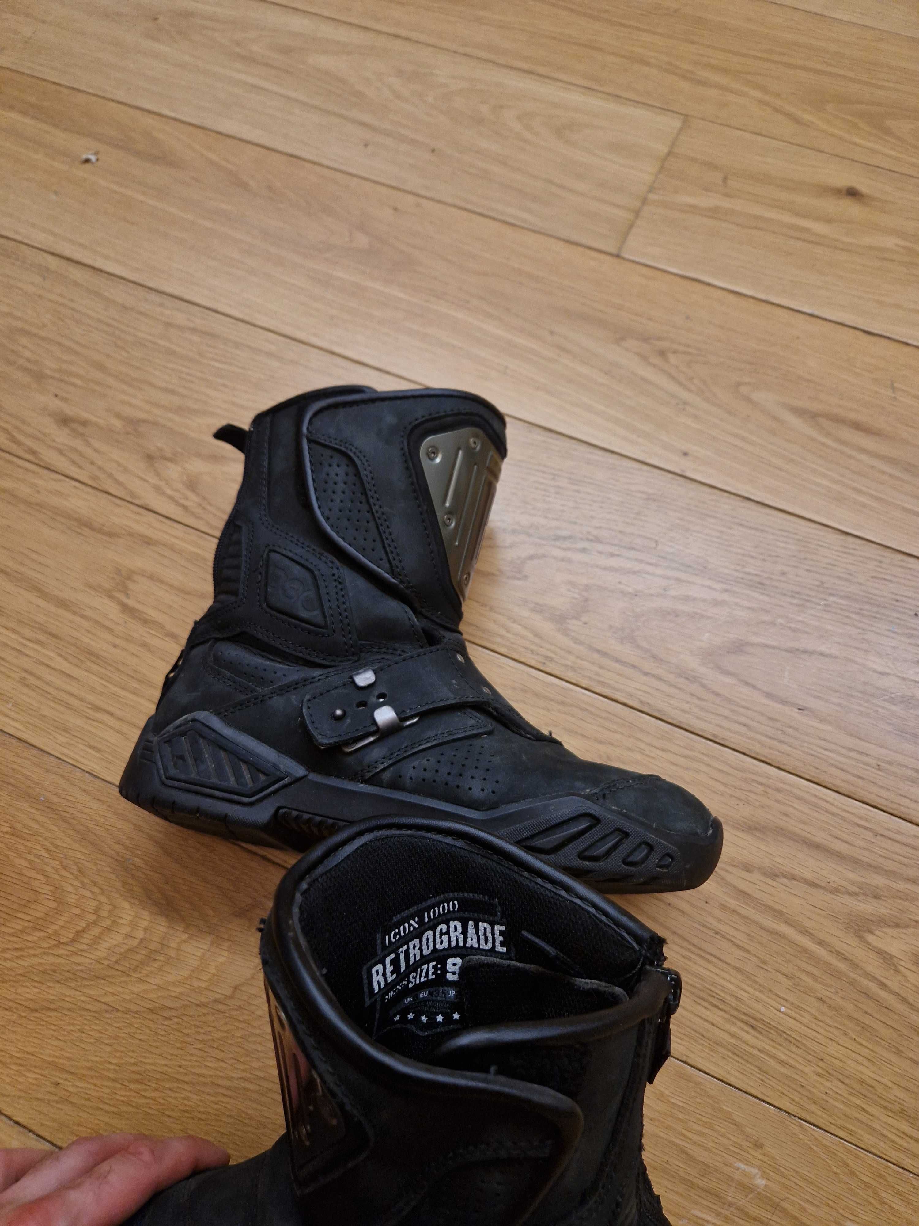 Cizme Moto ICON 1000 Retrograde, marime 43,5(size9),stare foarte buna.