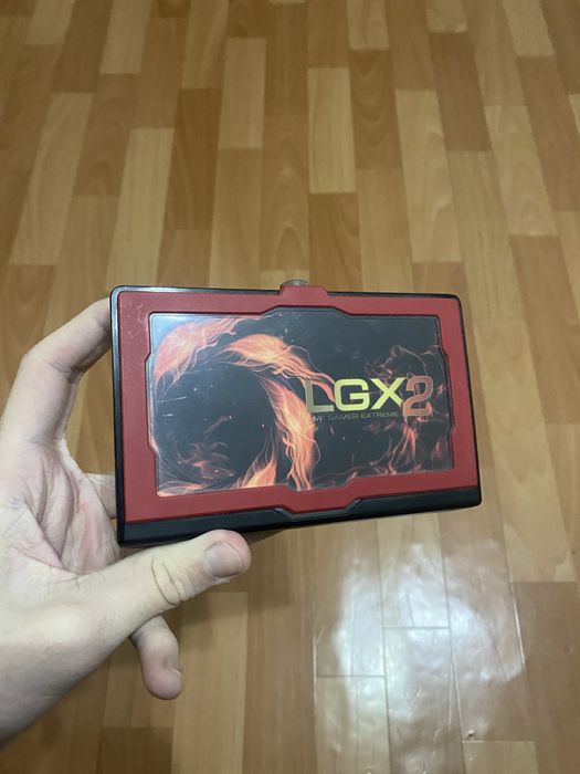 Карта захвата AverMedia LGX 2