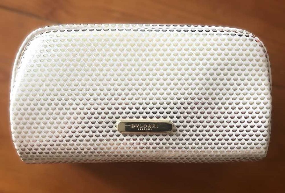 Луксозен козметичен несесер Bvlgari
